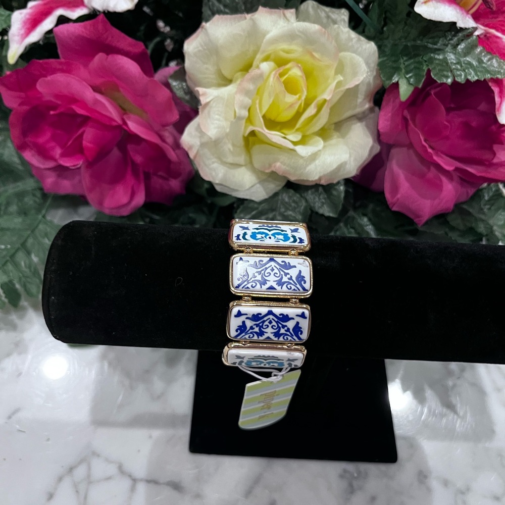 Piper K Stretch Bracelet